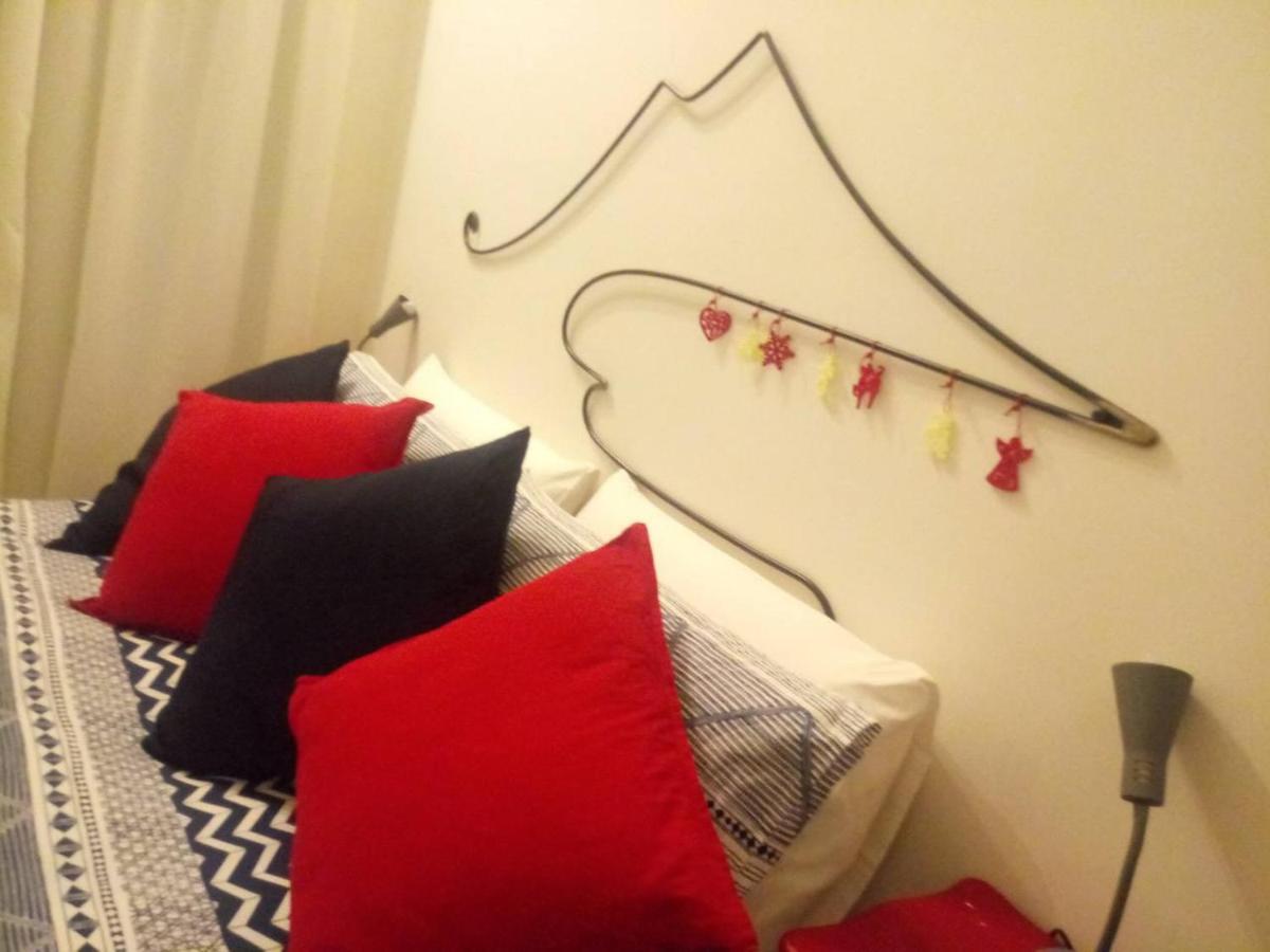 Appartement Vesuvius A Mezzocannone à Naples Extérieur photo