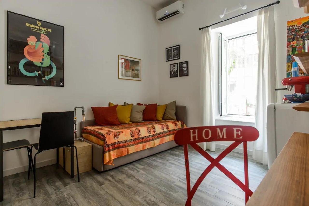 Appartement Vesuvius A Mezzocannone à Naples Extérieur photo