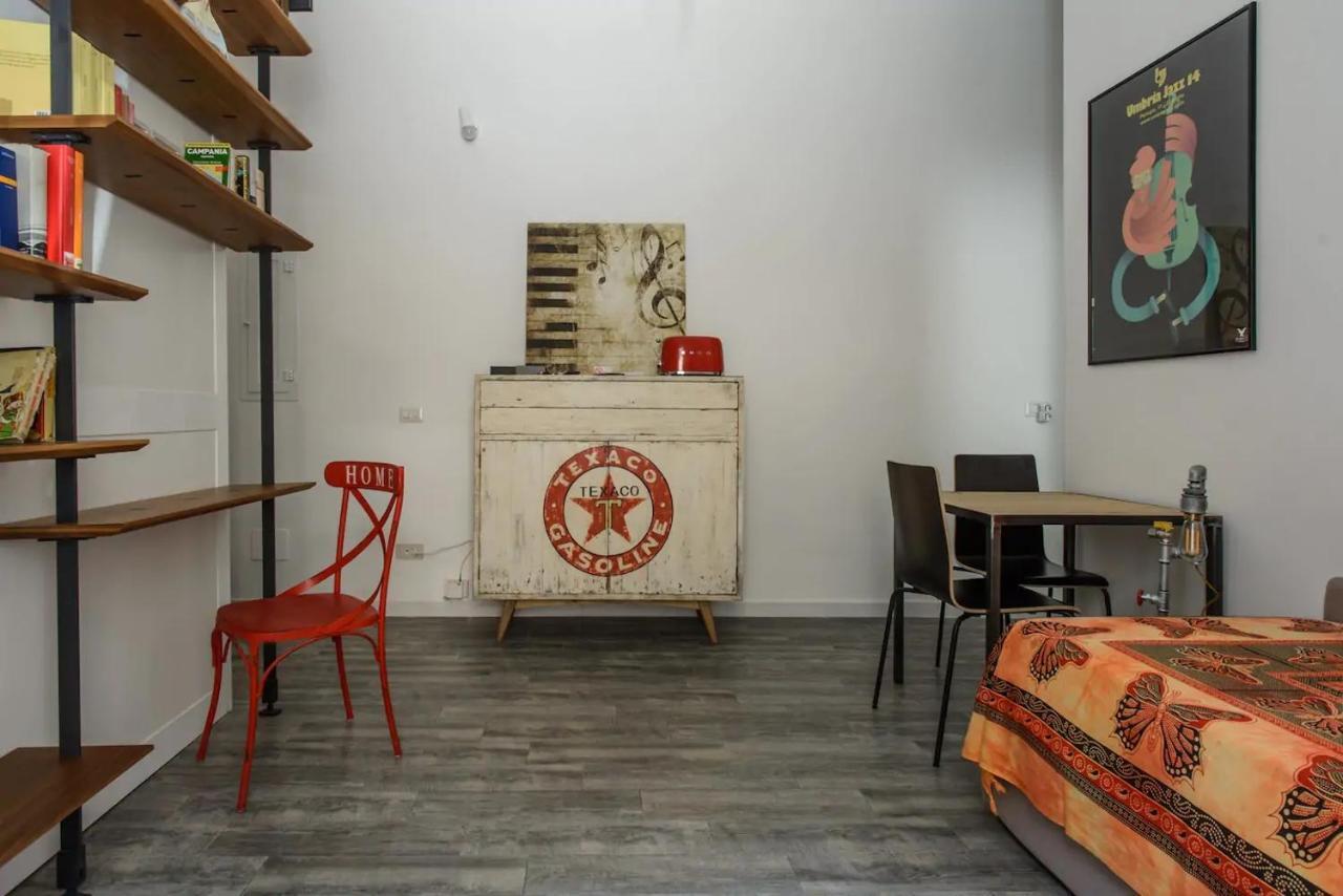 Appartement Vesuvius A Mezzocannone à Naples Extérieur photo